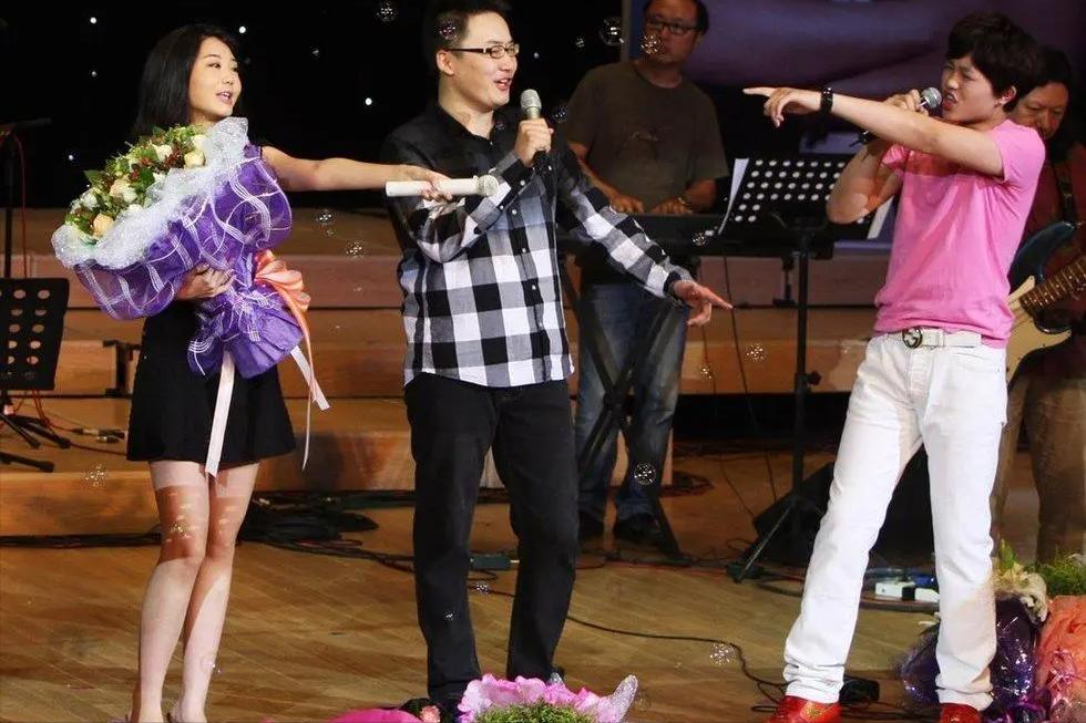 天涯八卦张默房祖名,房祖名张默能完全戒毒吗