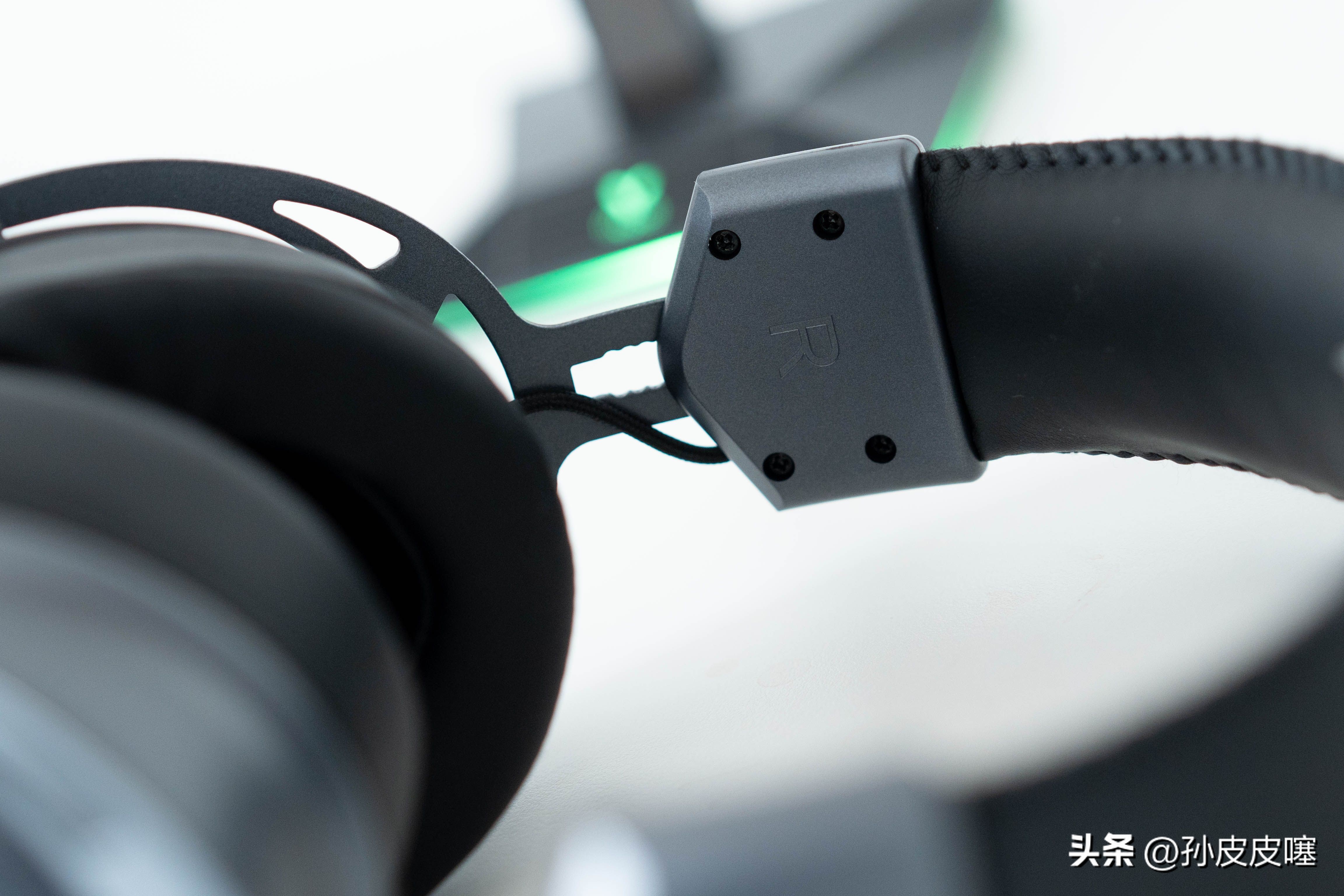 雷柏vh系列耳机哪个比较好,雷柏vh800