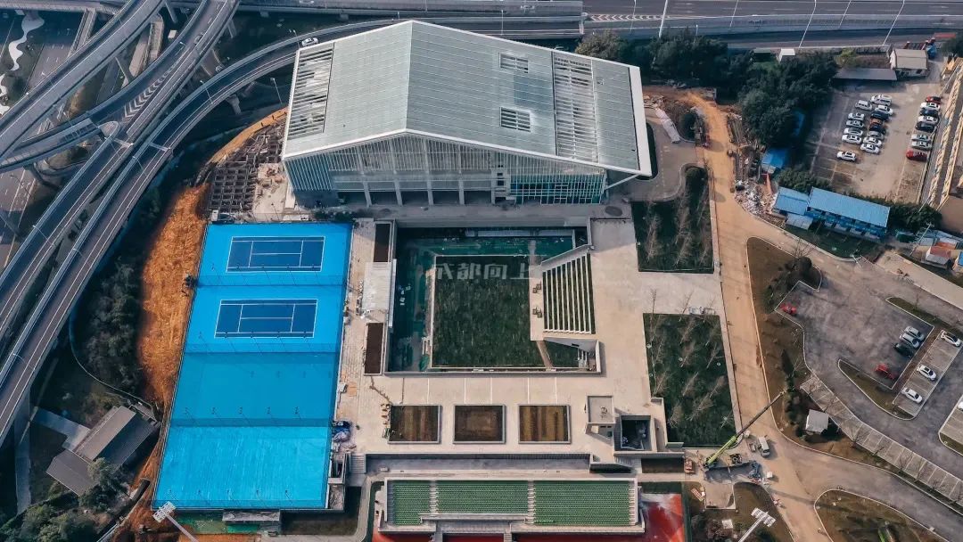 成都成华区城东体育公园,体育公园和大河口哪个值得玩