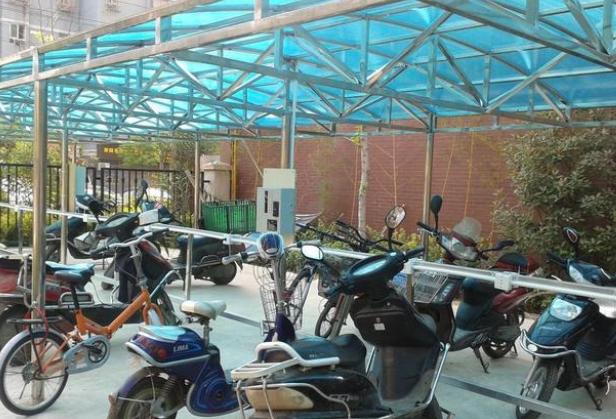 正确的给电动车充电方法,石墨烯电池电动车正确充电方法