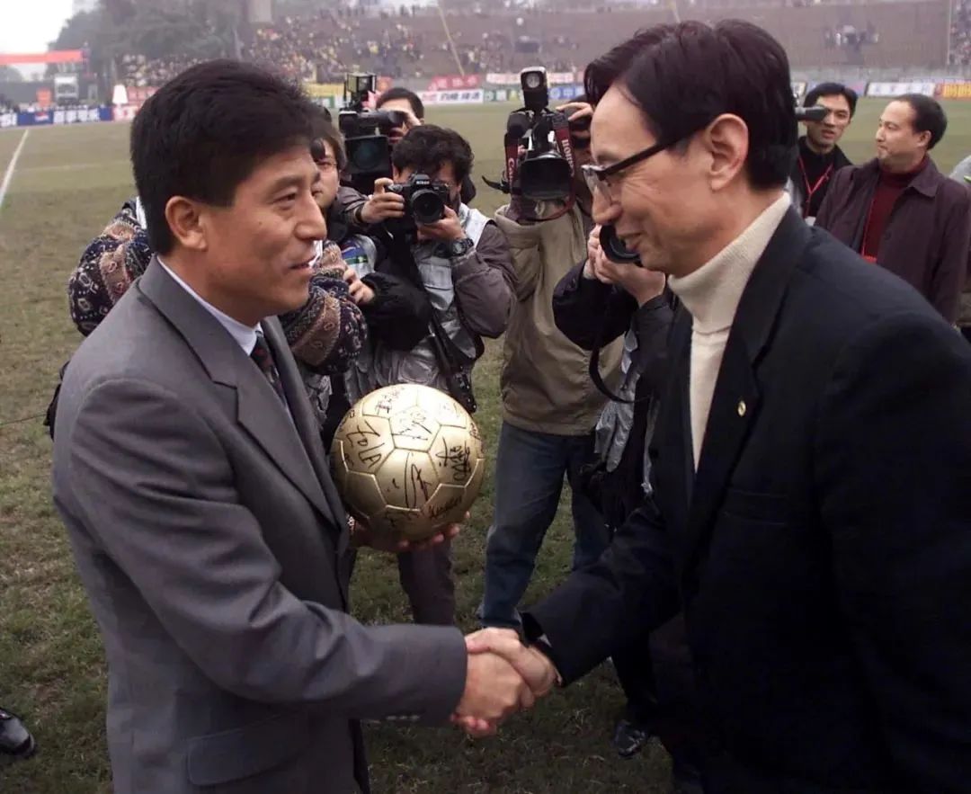 97年重庆队,重庆队湖北队是啥