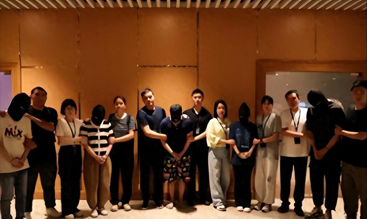 摊牌了？网红“君sir”承认是缅北诈骗犯，为上位把亲妹送给领导