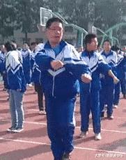 被石头划伤头有点晕,被石头磕到头流血