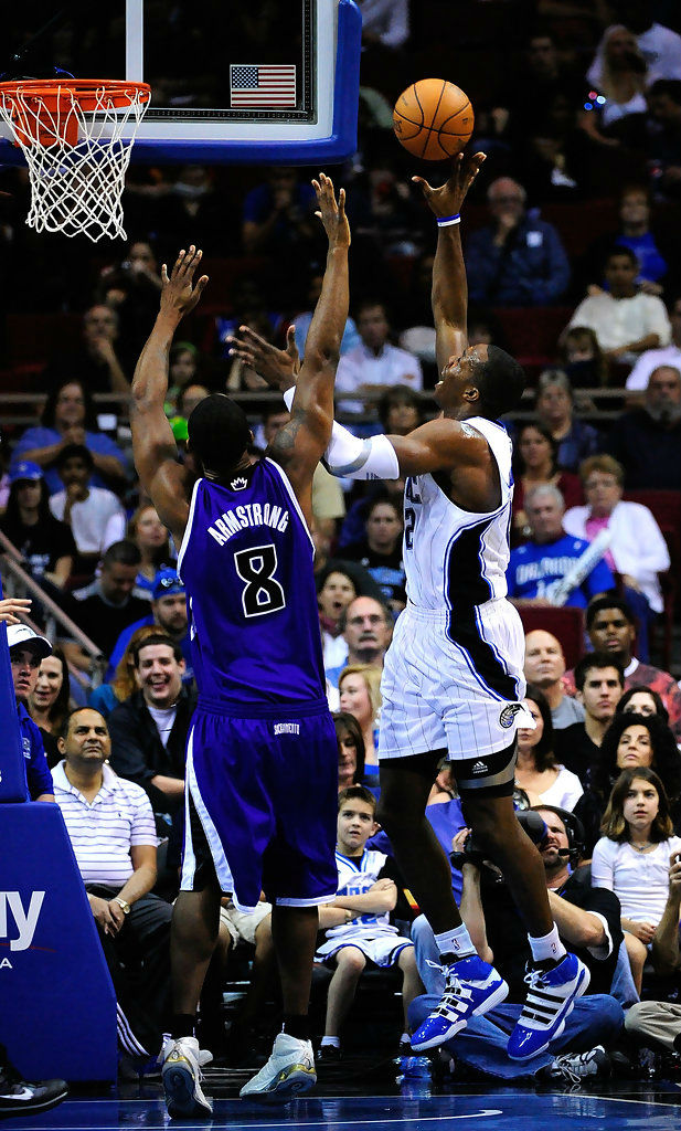 德怀特霍华德代言的球鞋,霍华德穿过的阿迪篮球鞋有哪些