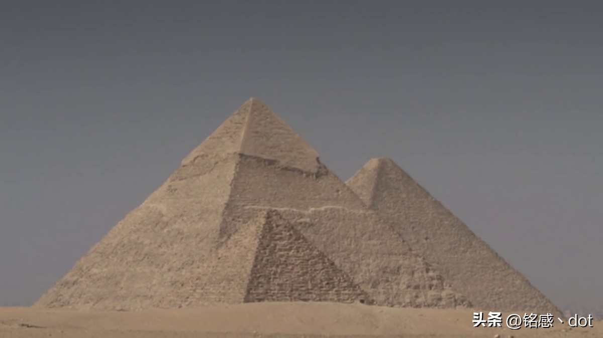 金字塔是世界第一大奇迹吗,金字塔为什么成为七大奇迹之一