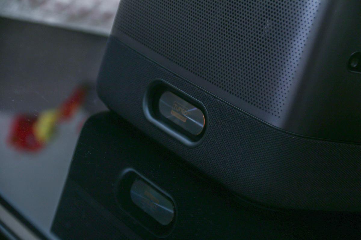 AOCK1S激光投影：4500ANSI不虚标，还豪配帝瓦雷音响，配置很顶！