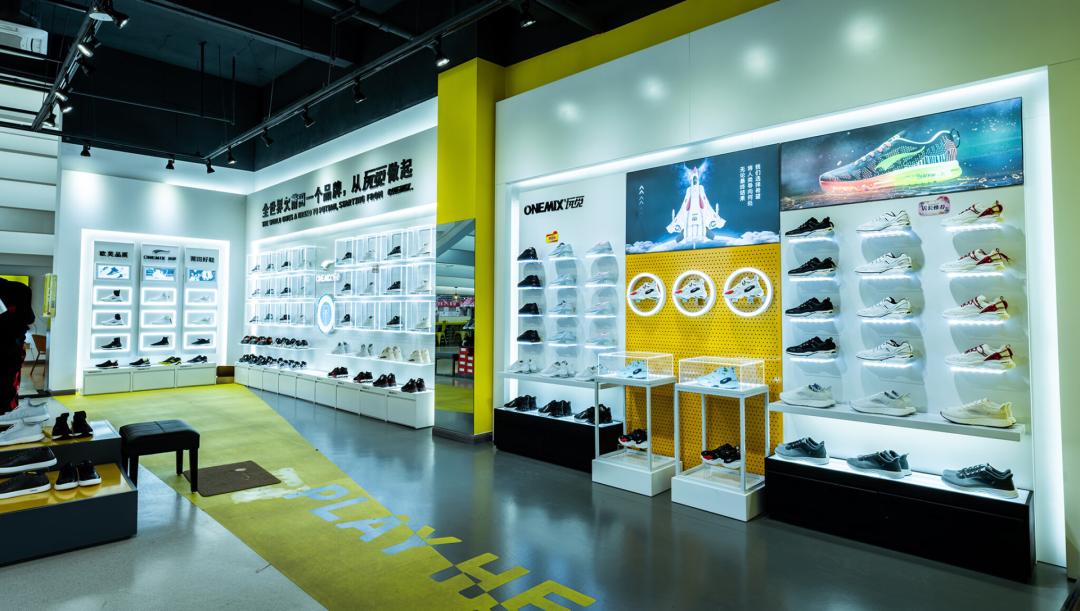 卖衣服薄利多销,买衣服京东唯品会