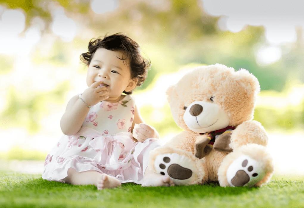 你是不是还在犹豫送不送孩子上托育早教？看完就能做决定