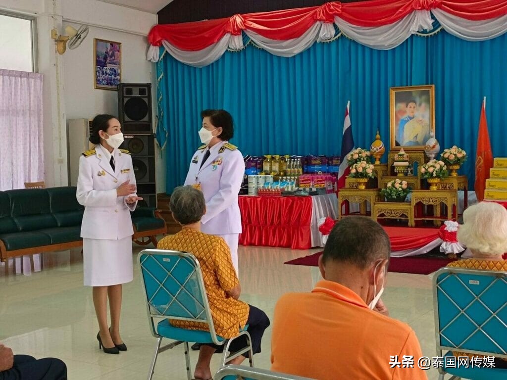 泰国王妃的生日礼物,泰国公主葬礼用品