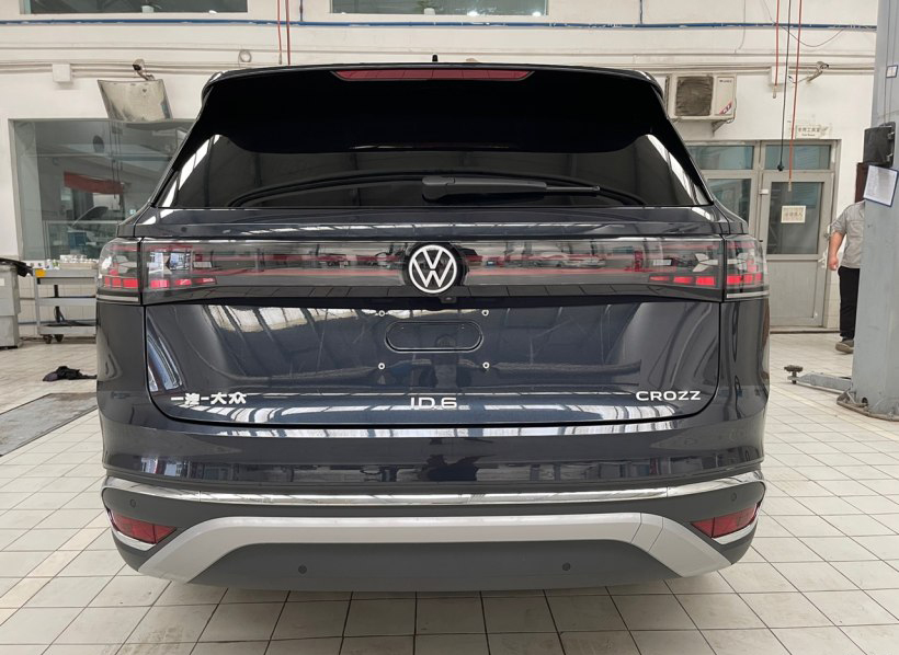 大众id.4crozz纯享限量版车评,性价比高的豪华型车推荐