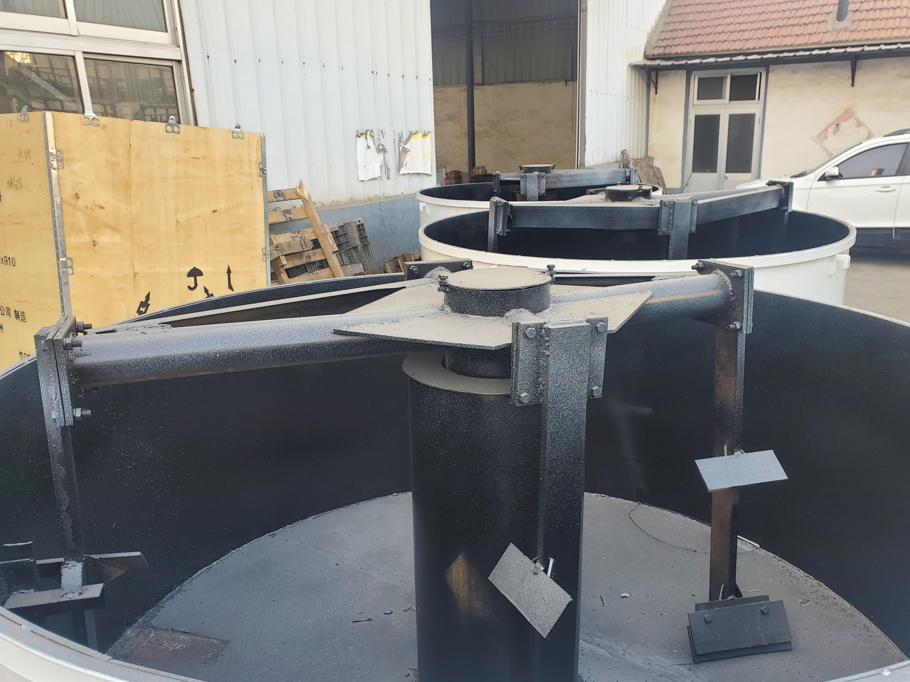 自上料平口混凝土搅拌机视频,小型混凝土搅拌机平口自动上料