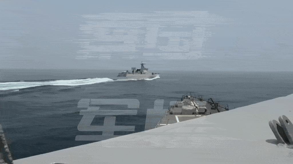 日本自卫队巡航视频,中俄两军在日本海等上空战略巡航