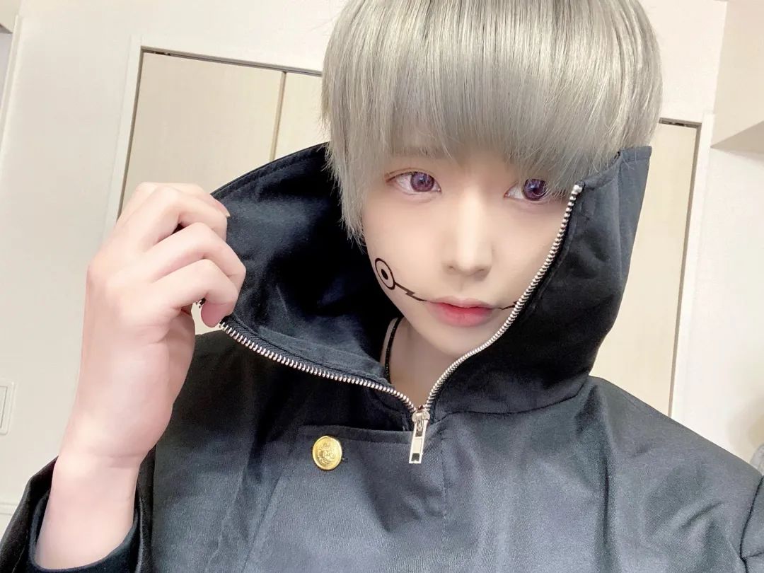 日本小混混穿女装比女友还好看！不愧是最强女装大佬…