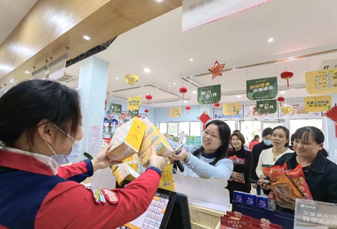 中石化易捷年度销售额,中石化易捷最近新消息