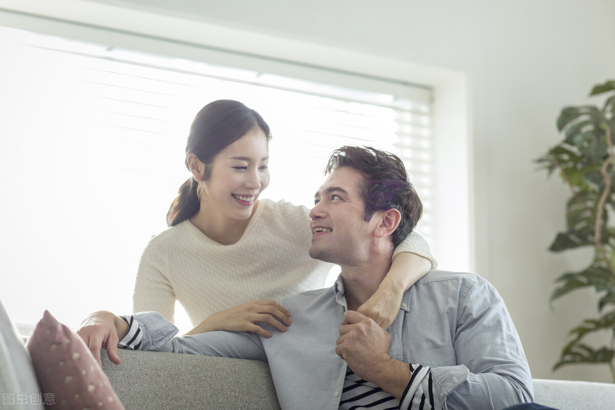 女朋友想要分手要还我钱该怎么办,谈恋爱女朋友总让我花钱