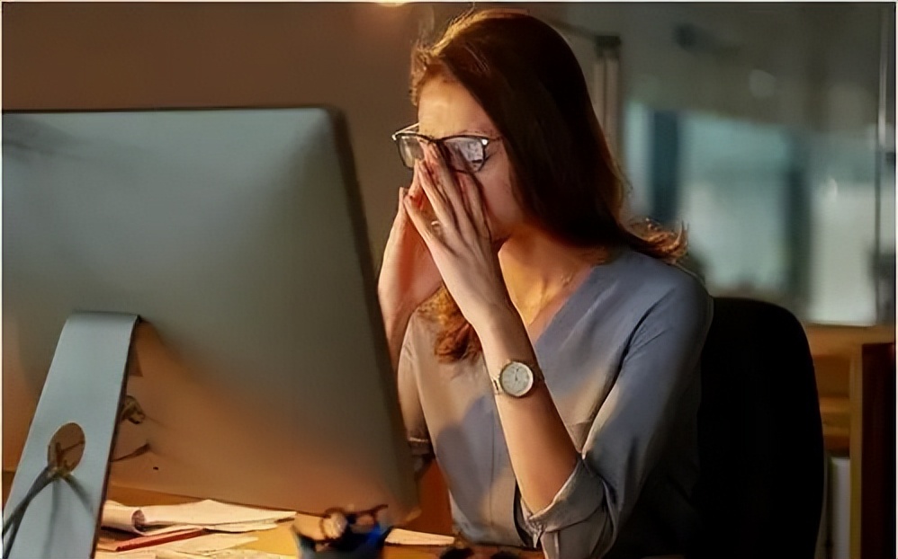 刷牙时舌苔要刷吗,刷牙要刷舌头就不会口臭吗