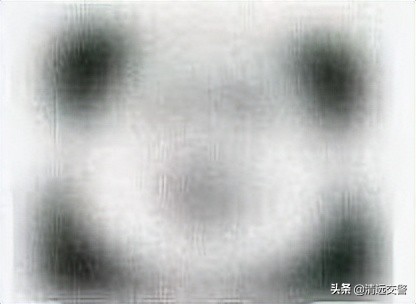 雨天看不清后视镜一个妙招,雨天后视镜侧窗看不清怎么办