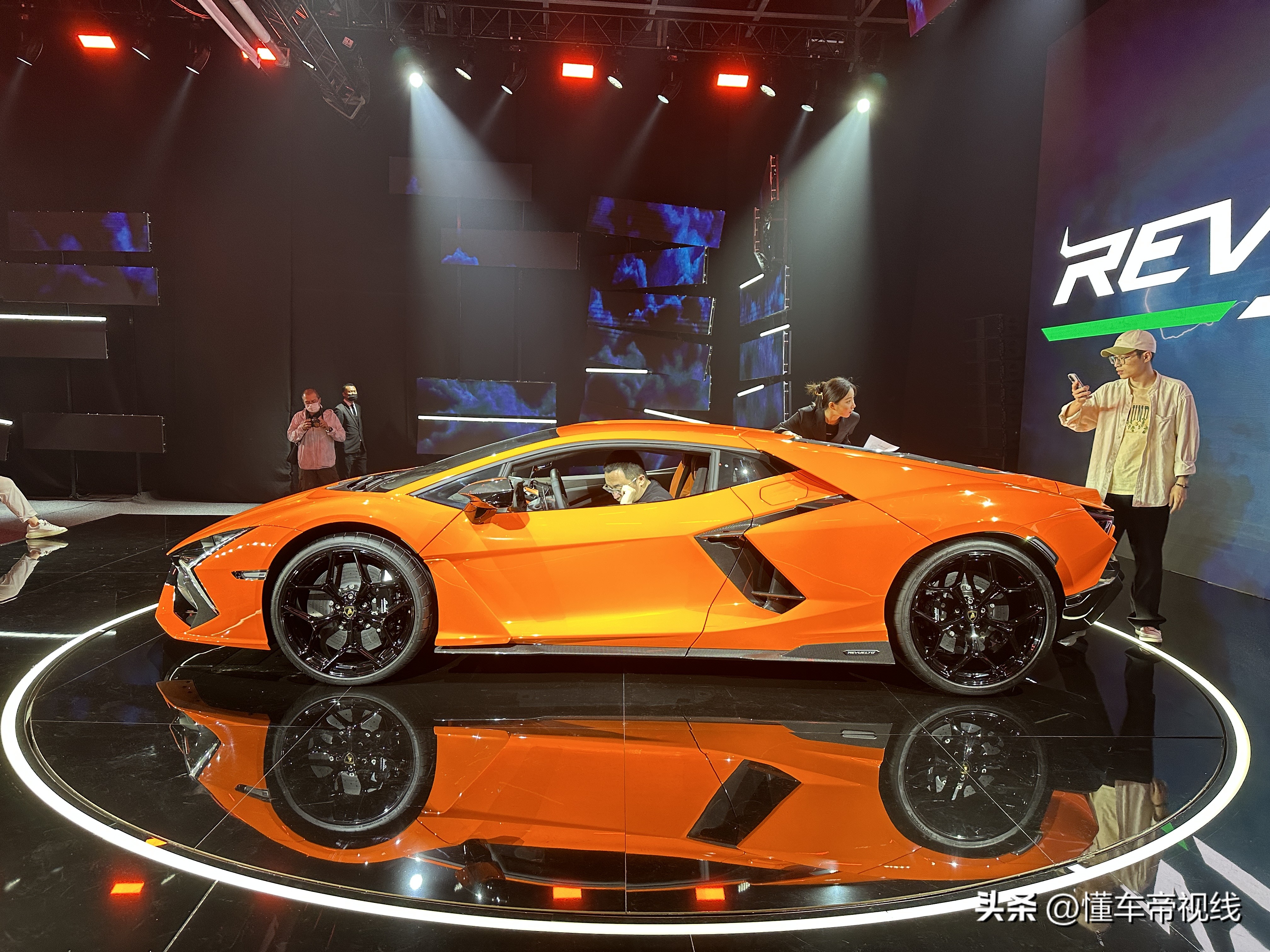 大牛新款revuelto落地价,新款大牛revuelto出售