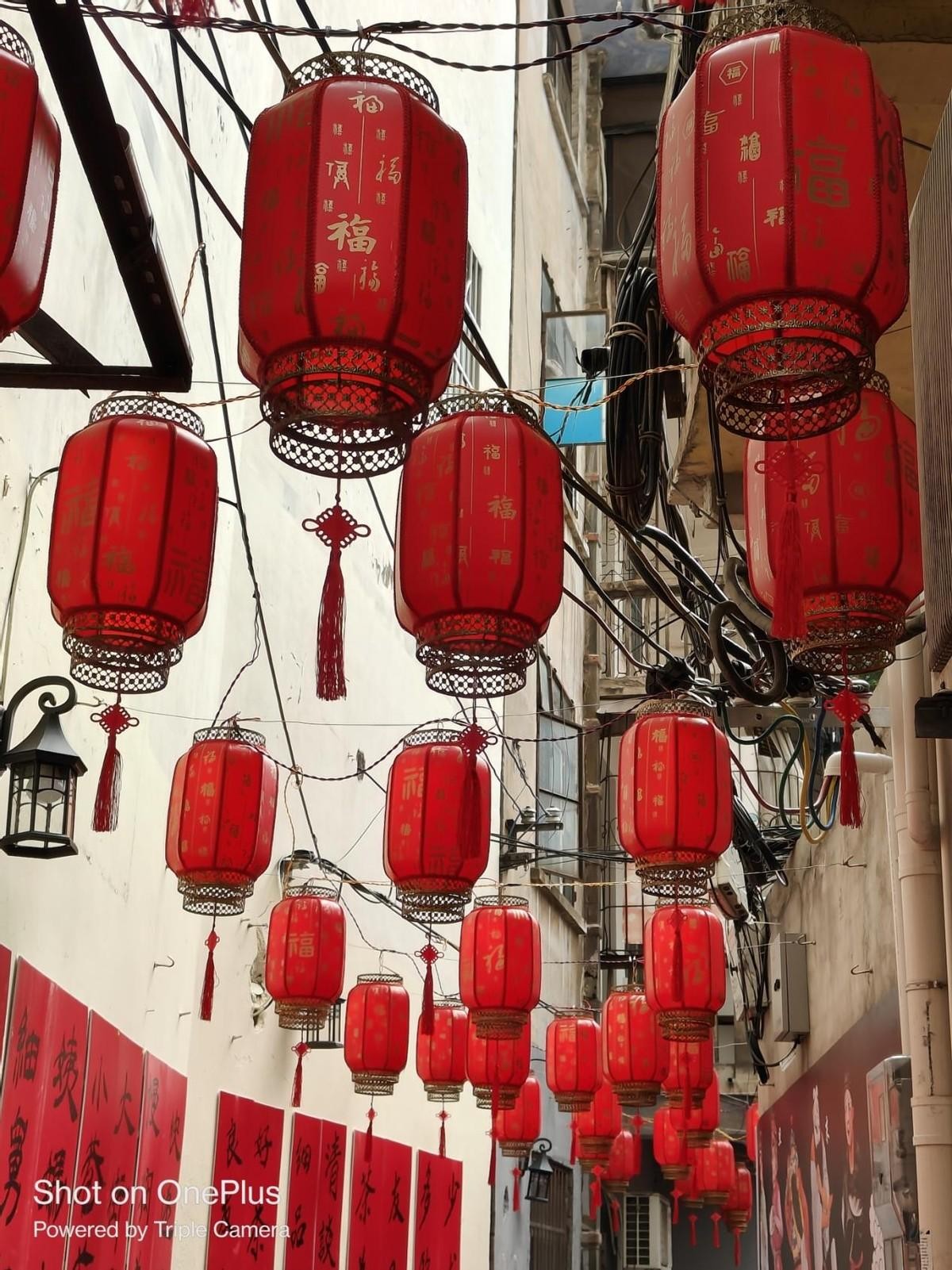 2022年想换手机推荐苹果还是华为,2023年最值得入手的手机有哪些