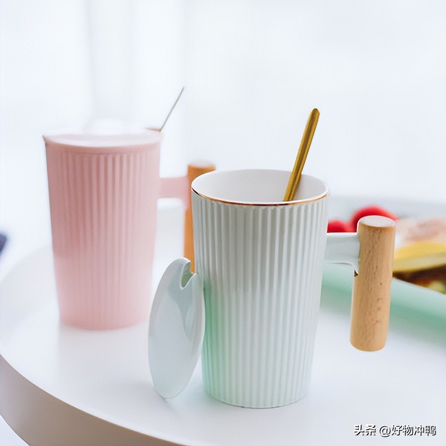 高颜值水杯让你一天喝八杯水,高颜值水杯让你每天喝够八杯水