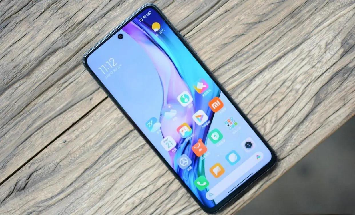 三款性价比很高适合学生党的手机,5款2500以内性价比较高的手机推荐