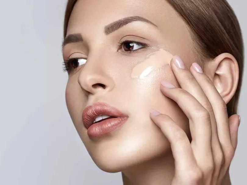 粉底液推荐学生平价百元内,油皮平价粉底液百元