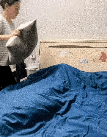 大美女的丘比特之箭已准备好射出，请你接箭