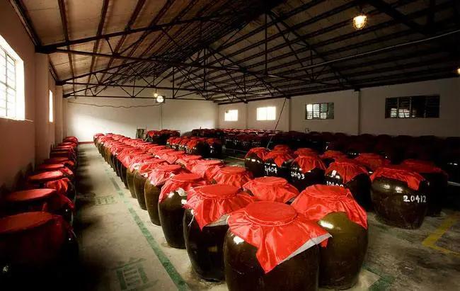 茅台经销商假酒事件,茅台酒厂鉴定销售假酒案件