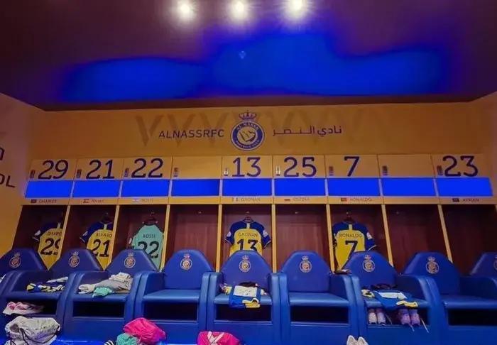 自律c罗国足,自律的c罗是成功的复仇者