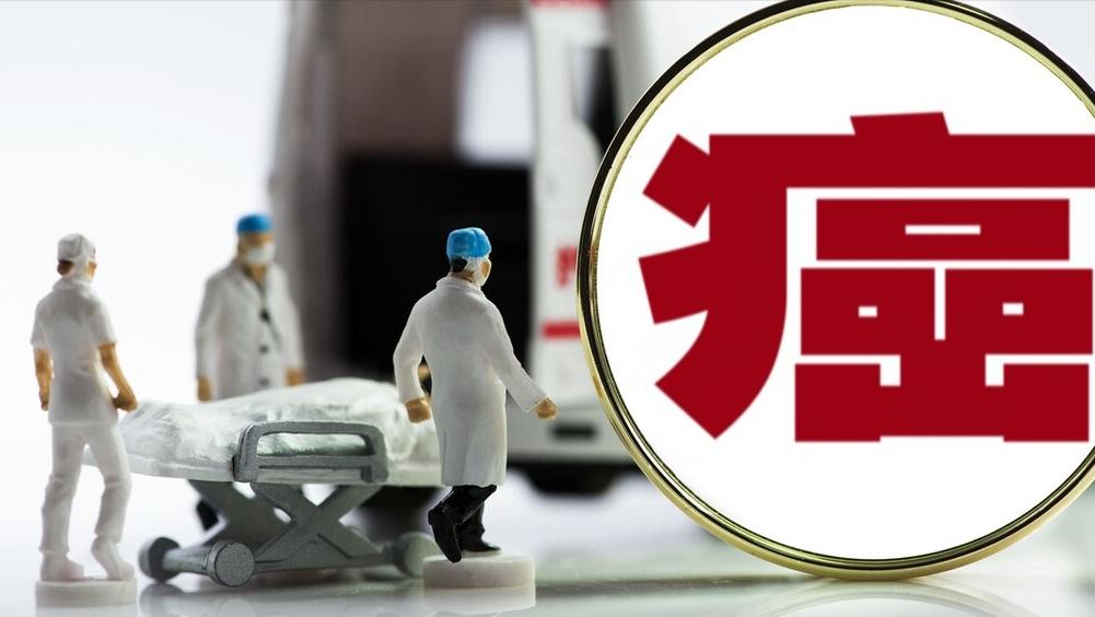 不要错把癌症当小毛病，身体出现2种情况，或是子宫内膜癌的信号