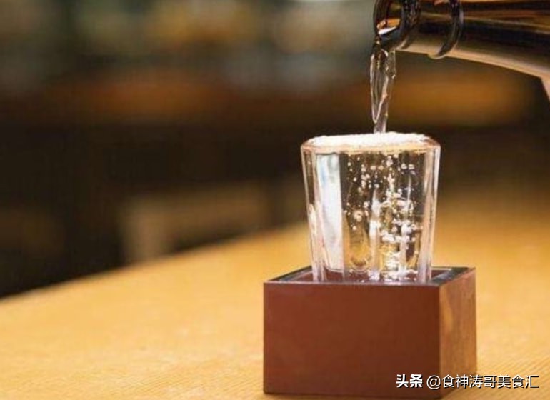 全国白酒最能喝的省排名前十,十大公认最好喝的白酒排名第一