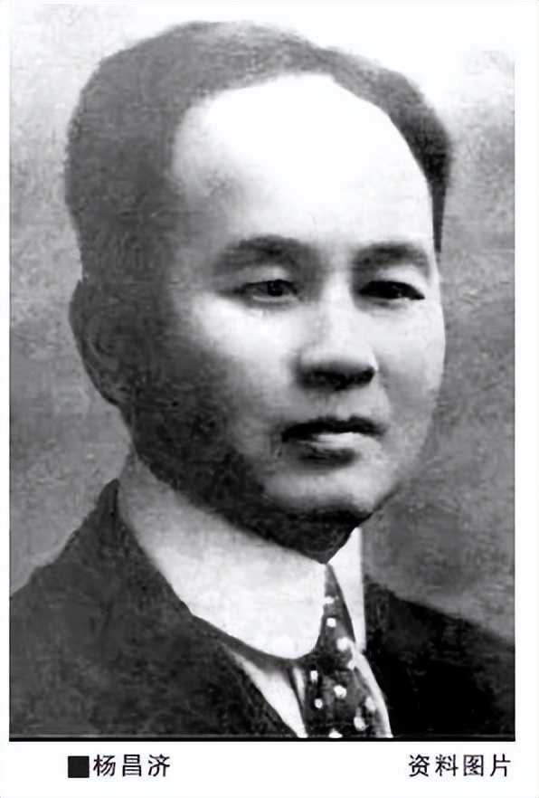 毛岸英参加外婆大寿，遭父亲债主*债讨**，毛*东泽**：这辈子我都还不清