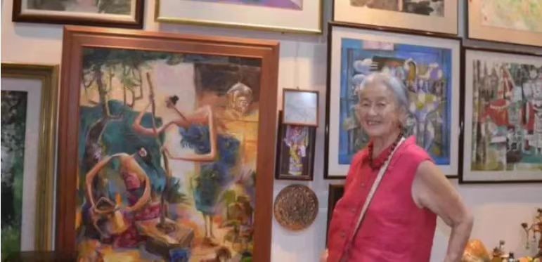 江苏南京19岁少年骗40岁富婆,男子靠吃软饭骗到富婆2亿遗产