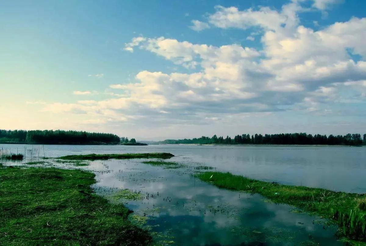 新解：李白杜甫乘舟游石门