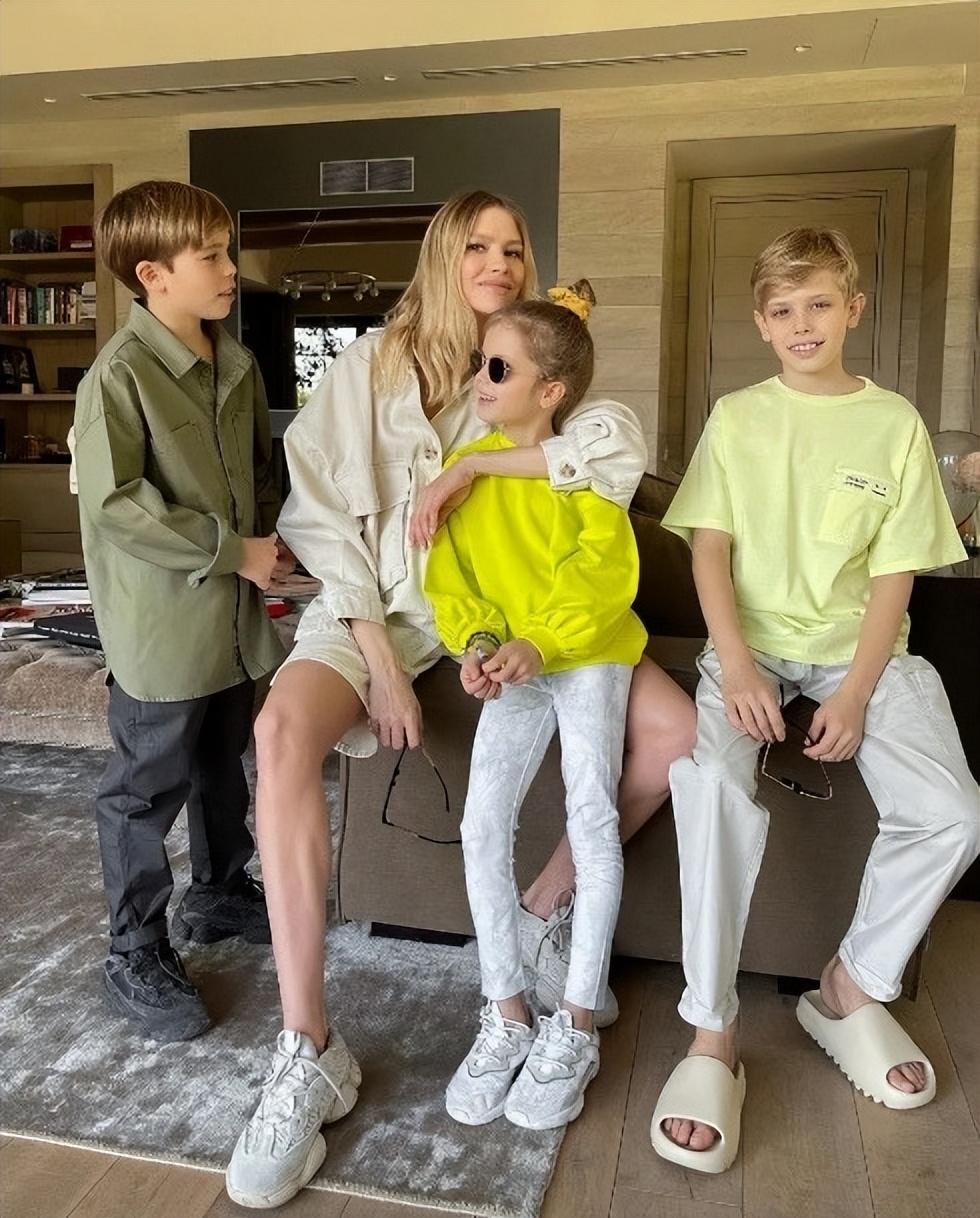 俄罗斯顶级贵妇：16岁入狱，19岁嫁救命恩人，生4胎稳坐阔太位