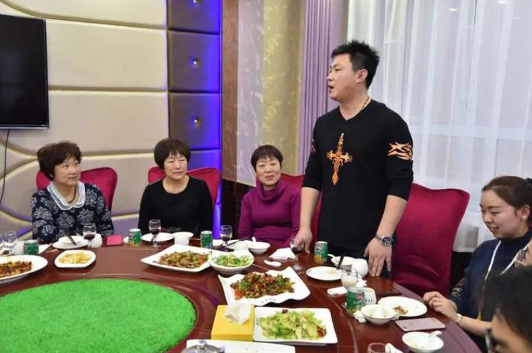 中国“无根一代”悄悄崛起：很多90后年轻人，已经不和亲戚往来