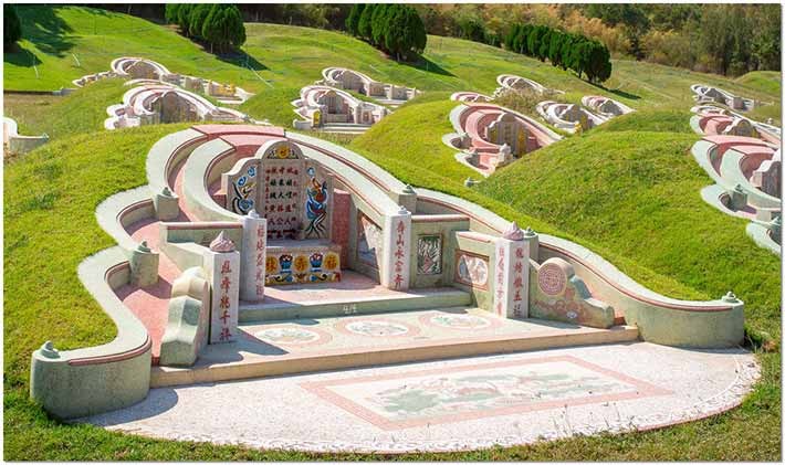 为啥棺材一头高一头低一头大一头,你知道棺材为什么一头大一头小