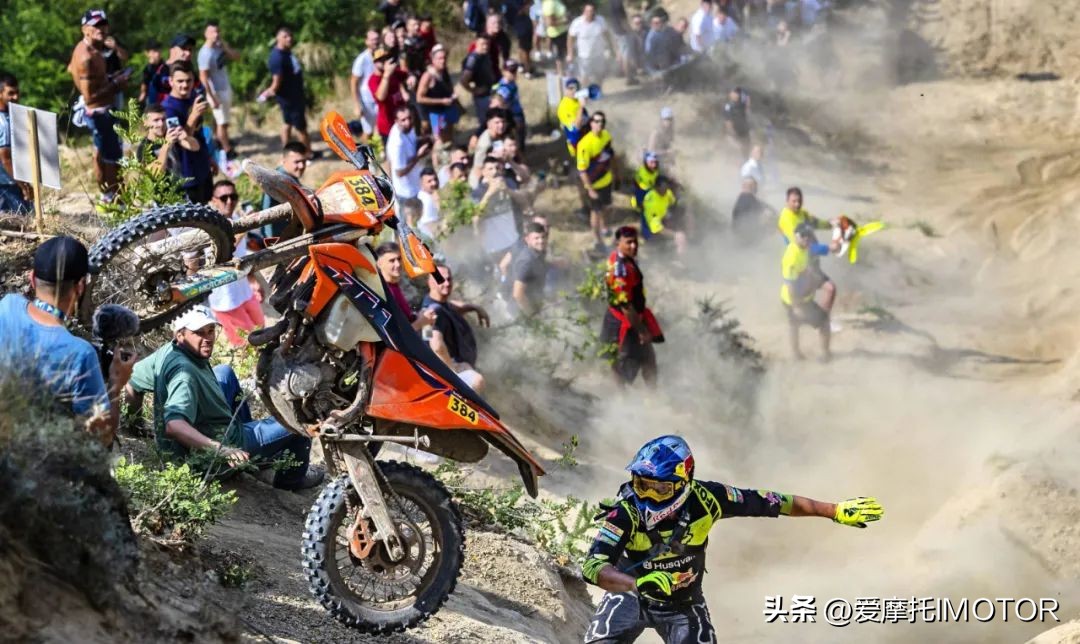 92980元起，KTM300/350EXC两员猛将换装上市