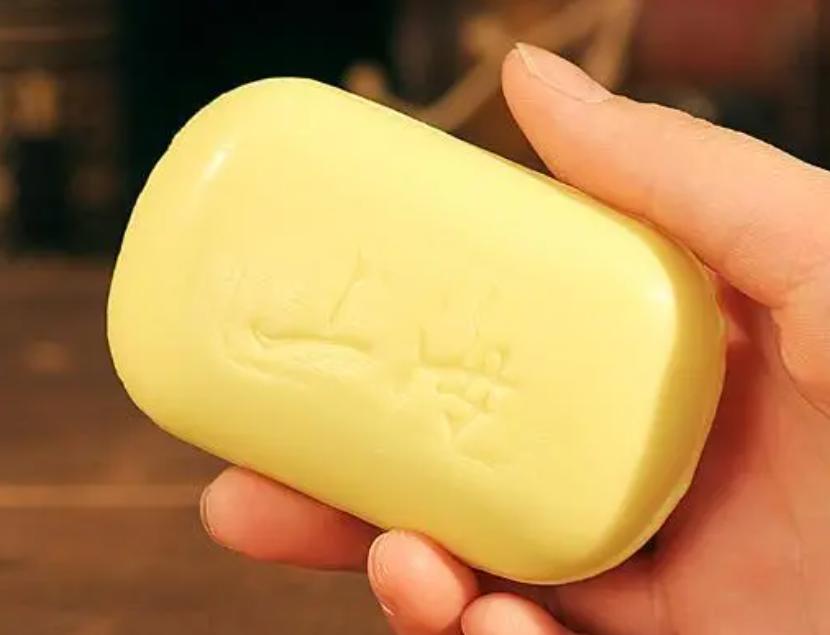 用上海硫磺皂洗头好吗,每天用硫磺皂洗头