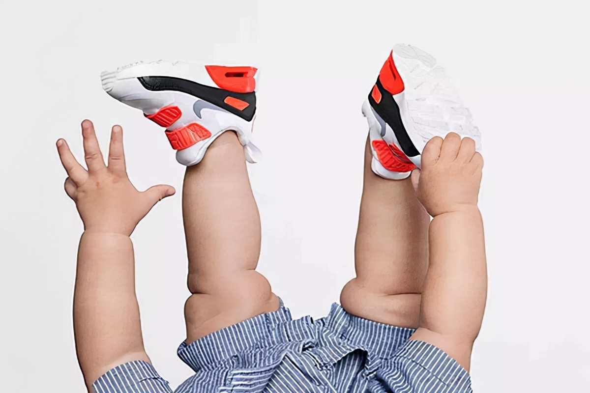 卡比园托育：宝妈冬季要怎么做好宝宝小脚丫的保暖工作呢？