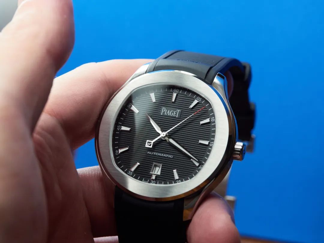 高定位无热炒，这个运动正装通吃的系列可谓样样能打