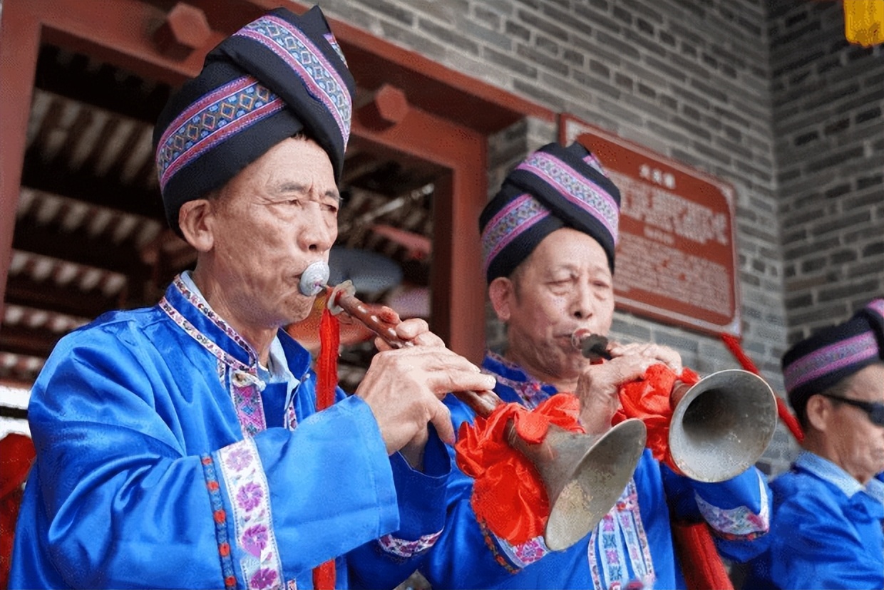 中国最后土皇帝，控制领土1500平方公里，拥有*队军**，世袭到1955年