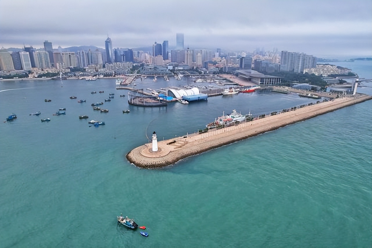 青岛夏日旅行,青岛之旅享受夏日与海风
