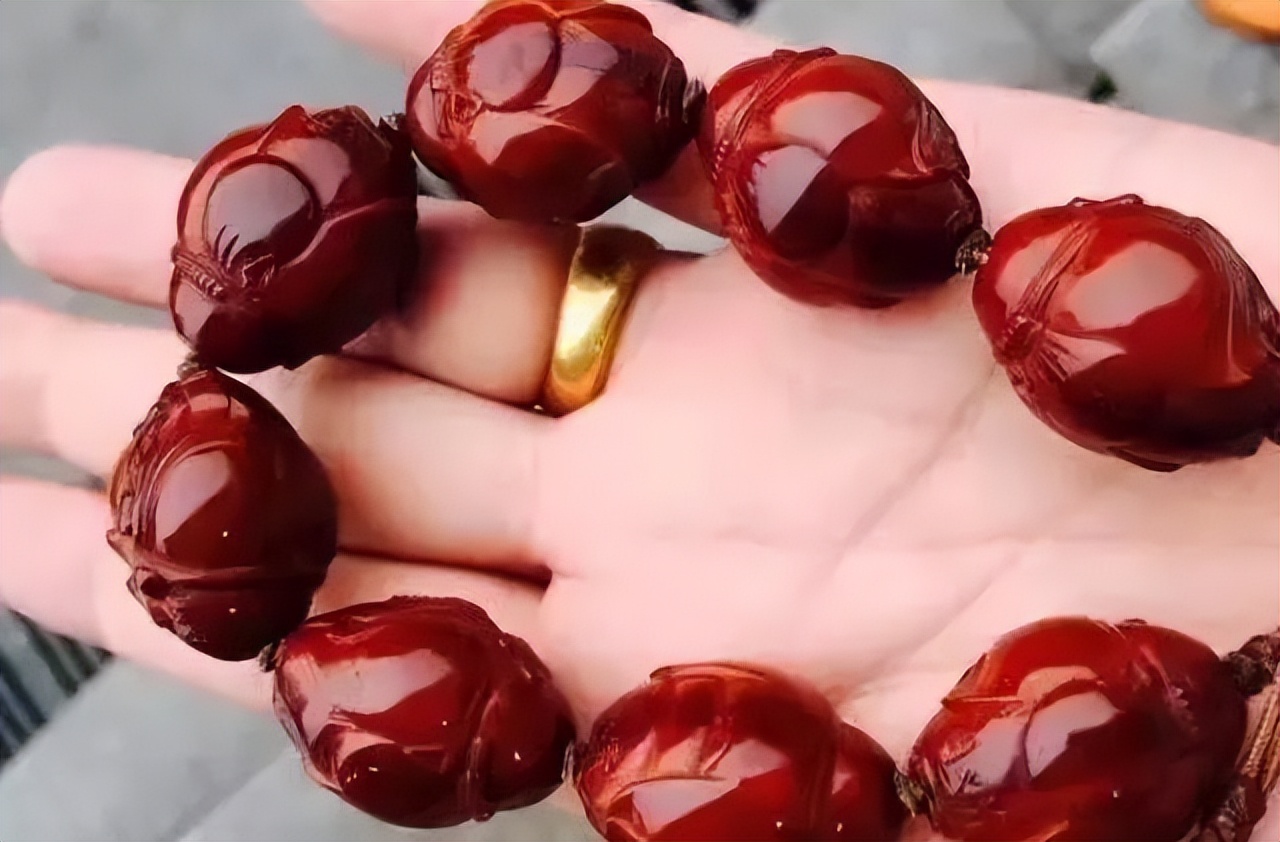 盘玩出来最好看的几种手串,文玩手串快速包浆上色