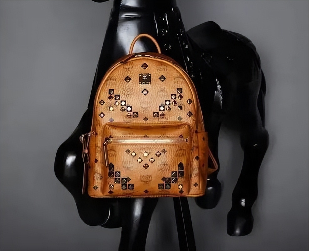 MCM丨拥有独一无二的编号的时尚潮品