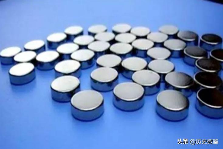 46年叶挺飞机遇难，周恩来坚信是被害，50多年后叶挺之子发文质疑