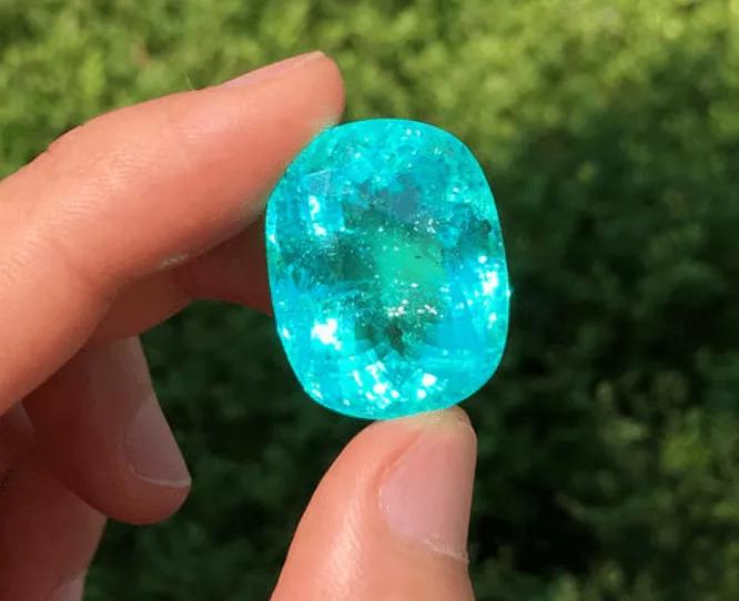 尼日利亚产帕拉伊巴碧玺,碧玺爱马仕帕拉伊巴