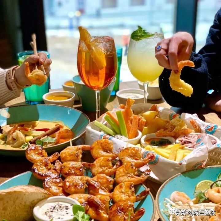 华沙大学在波兰的哪个城市,华沙大学校区