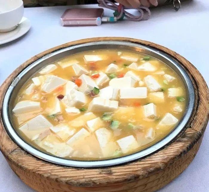 昆明市里哪些餐厅好吃又实惠,昆明100家餐厅名单