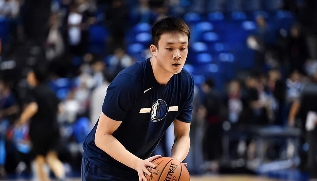 nba中国球员总得分排行榜,篮球队员周琦每月收入